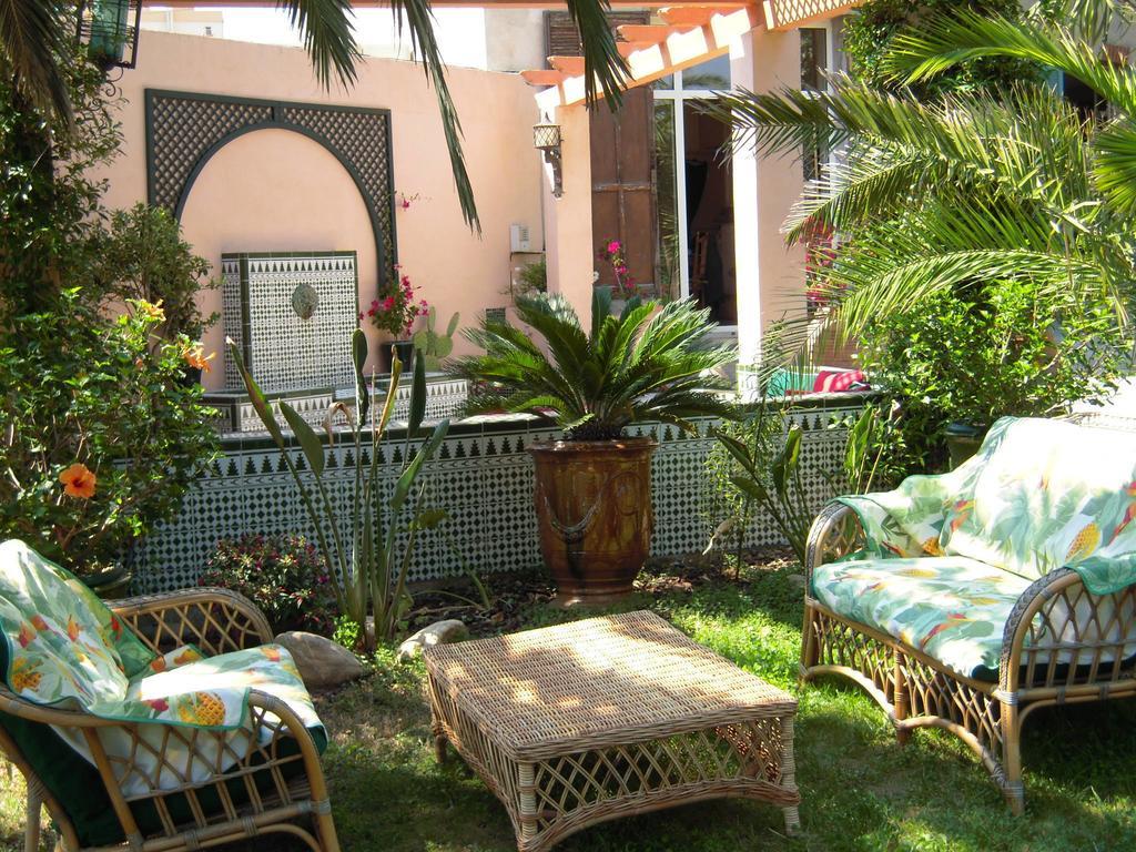 Villa Valflor Chambres D'Hotes Et Appartements Marsilia Exterior foto